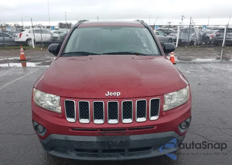 2011 Jeep Compass z USA, uszkodzony, nr VIN 1J4NT1FB2BD176596